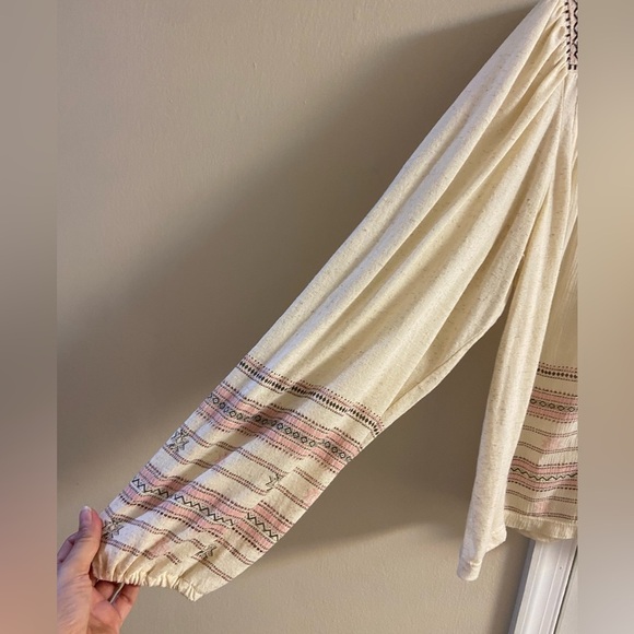 Lucky Brand gauzy peasant v neck blouse cream embroidered linen blend Medium - Picture 6 of 8